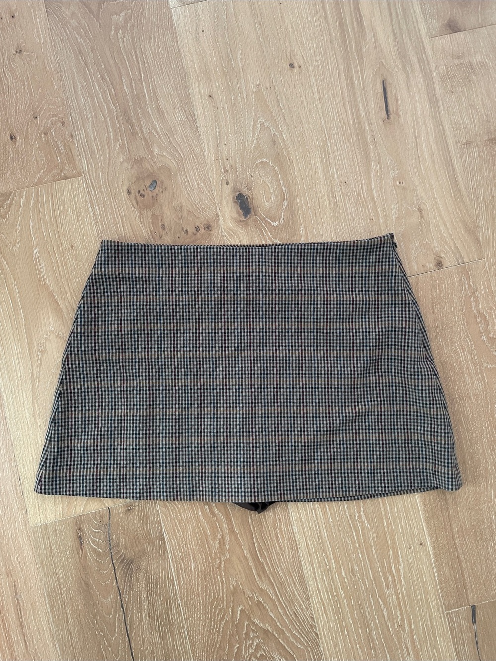 GAP Checked Mini Skirt with under lining of shorts in Brown and Black